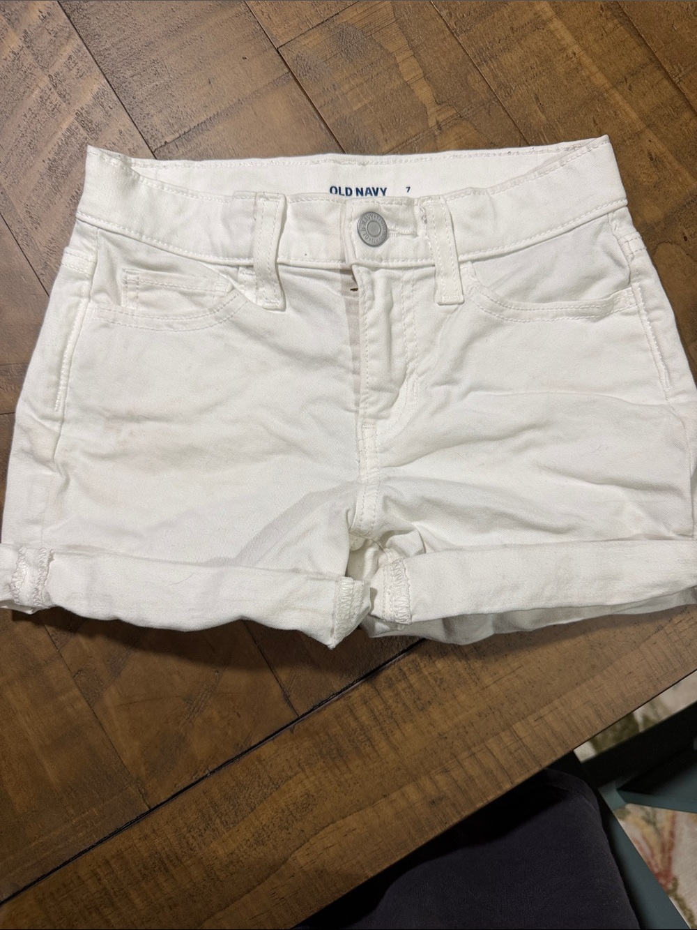 Old Navy White Rolled-Hem Kids Shorts